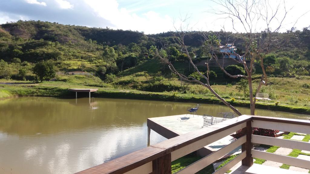 Jardim Dos Sonhos Hotel Santo Antônio do Leite Buitenkant foto
